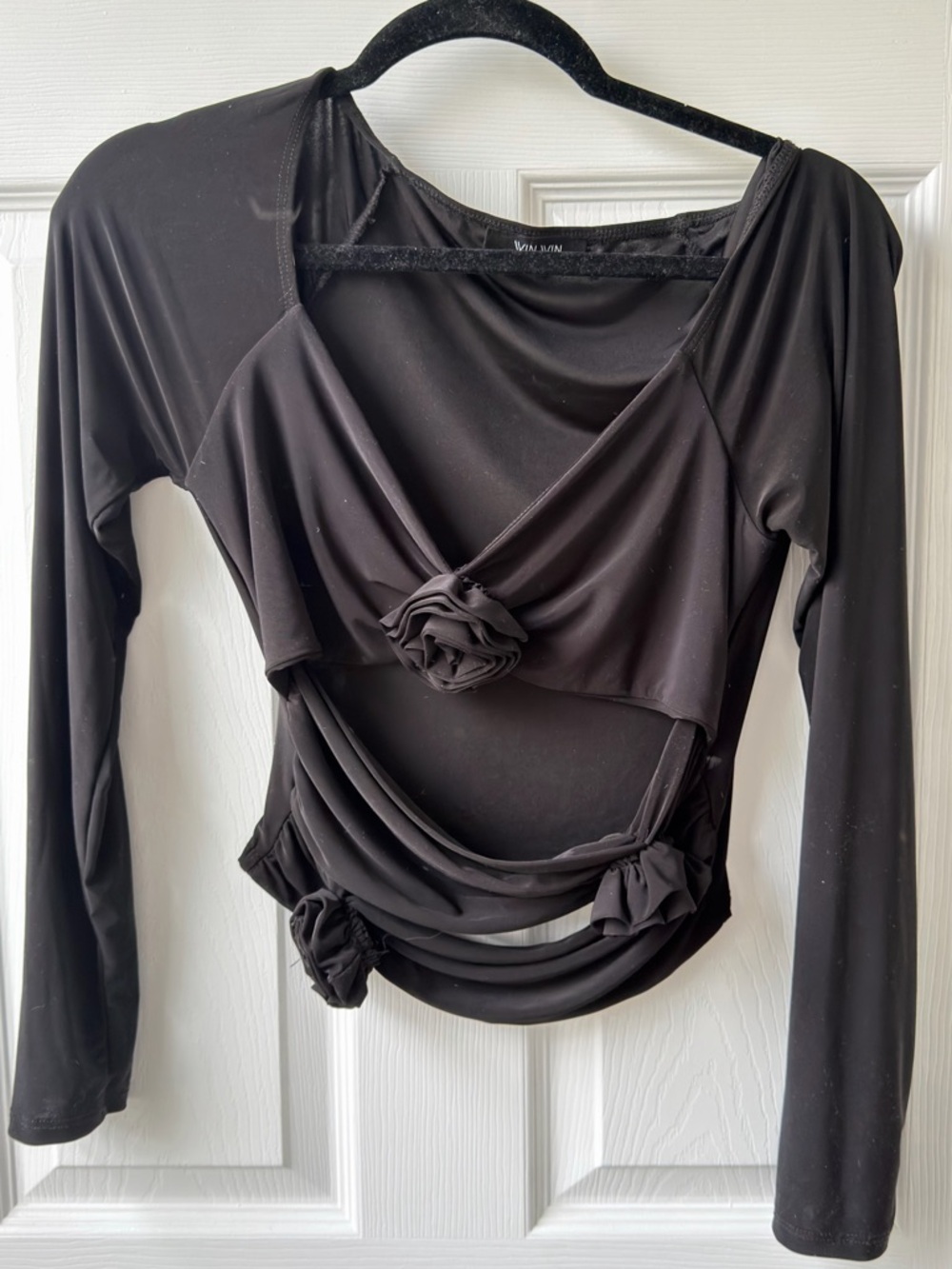 Black Women’s Long Sleeve Twist-Front Top